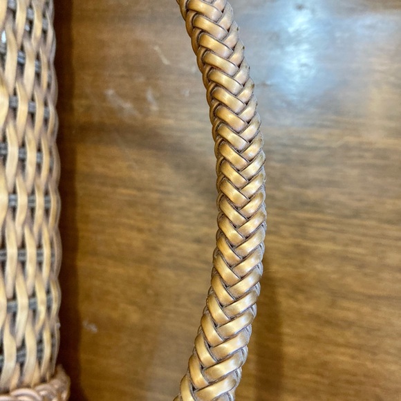 Vintage MCM woven purse - Picture 7 of 9